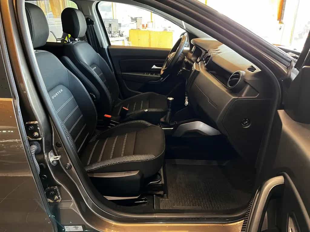 Dacia Duster II 1.0 TCe 100 Comfort Navi+Kam.+PDC 10/2019-photo-14