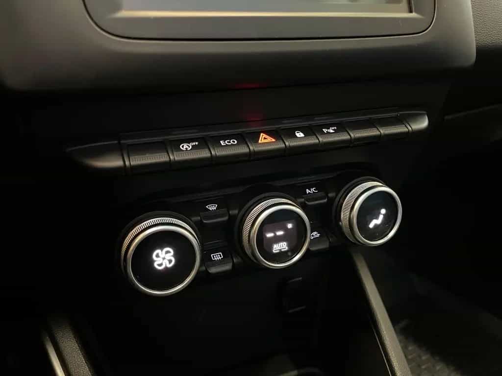 Dacia Duster II 1.0 TCe 100 Comfort Navi+Kam.+PDC 10/2019-photo-19