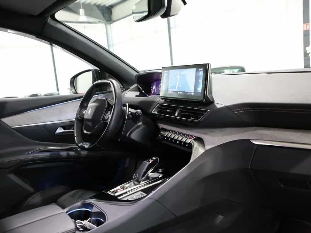 Peugeot 3008 BLUE-HDI GT-SPORT / WHITE & BLACK / SCHÖN 07/2022-photo-21