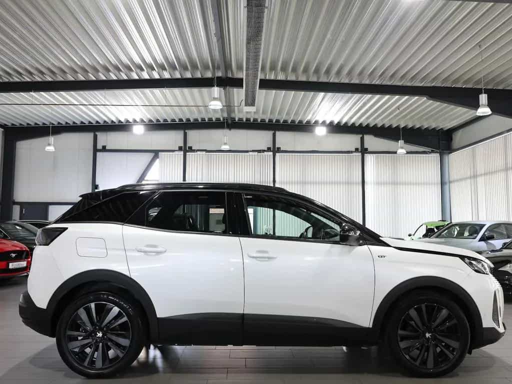 Peugeot 3008 BLUE-HDI GT-SPORT / WHITE & BLACK / SCHÖN 07/2022-photo-7