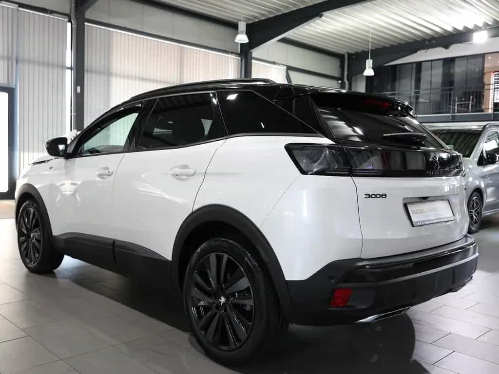 Peugeot 3008 BLUE-HDI GT-SPORT / WHITE & BLACK / SCHÖN 07/2022-photo-8