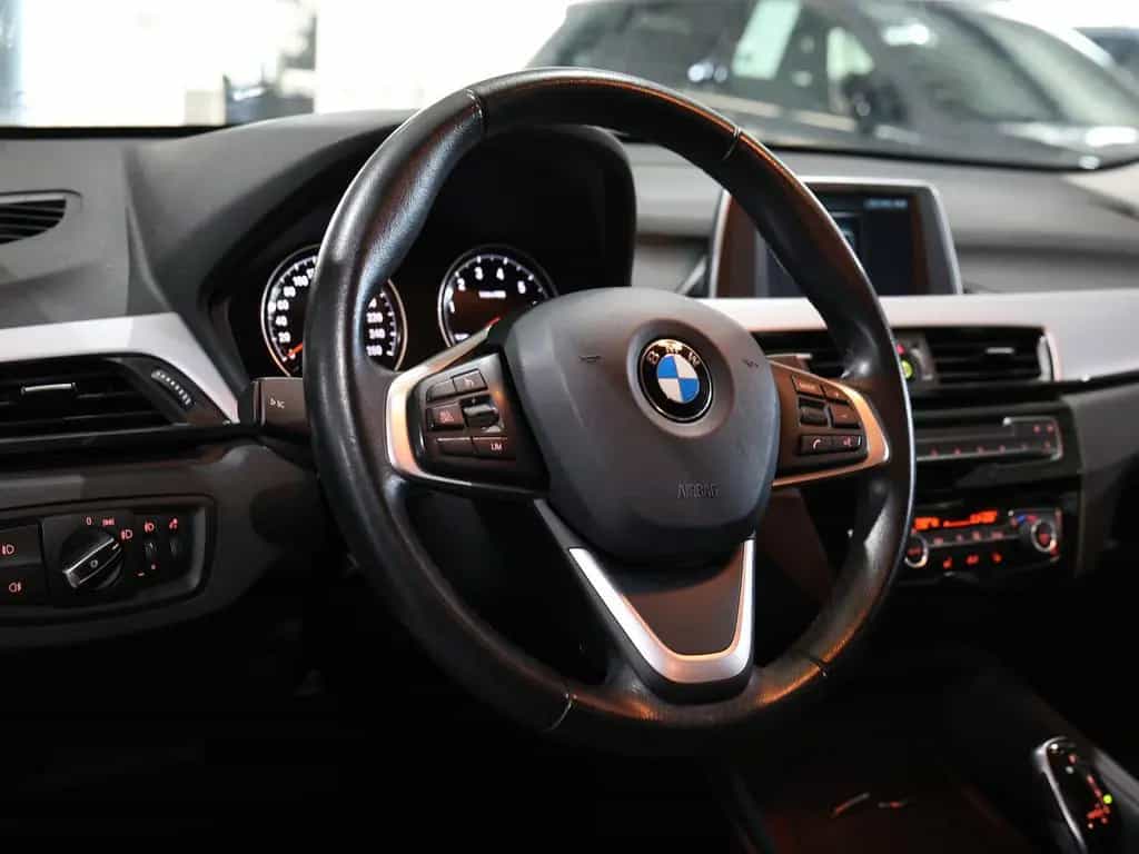 BMW X1 sDrive 18i Advantage WHITE / AUTOMATIK / 09/2018-photo-12
