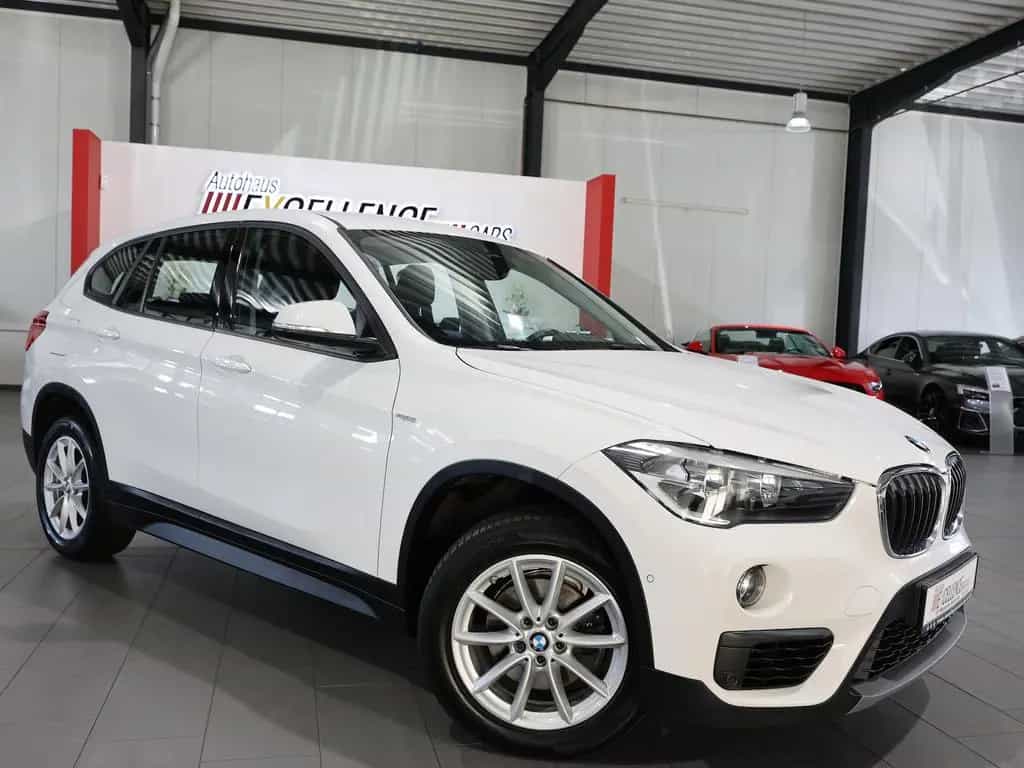 BMW X1 sDrive 18i Advantage WHITE / AUTOMATIK / 09/2018-photo-2