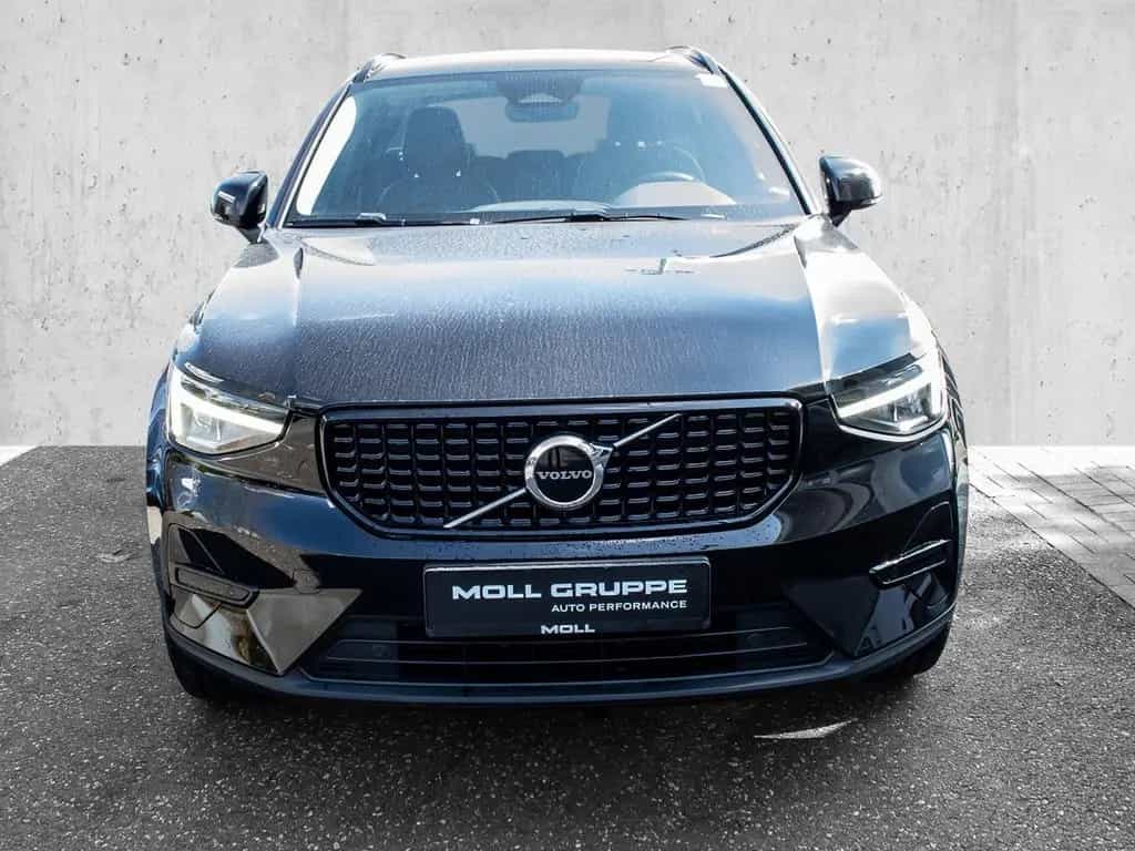Volvo XC40 B4 2WD Plus Dark LED Kamera 05/2023-photo-2