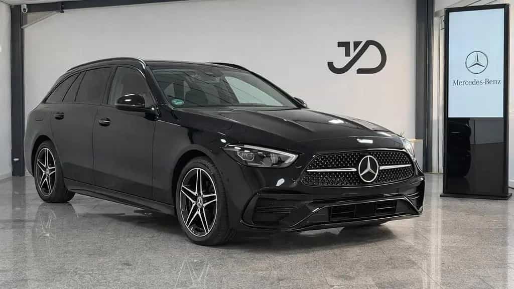 Mercedes-Benz C-Class 200 T 4Matic *AMG*PANO*MBUX*AHK 03/2022-photo-0