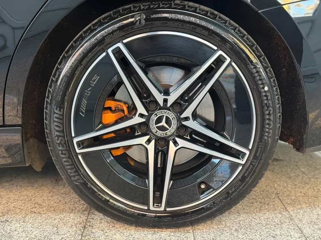 Mercedes-Benz C-Class 200 T 4Matic *AMG*PANO*MBUX*AHK 03/2022-photo-21