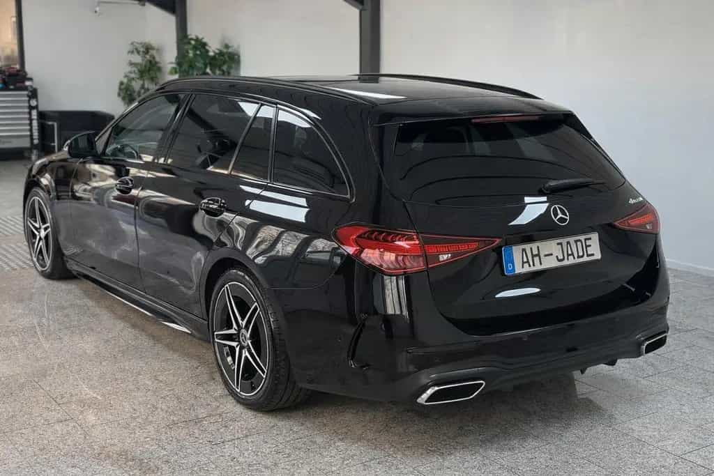 Mercedes-Benz C-Class 200 T 4Matic *AMG*PANO*MBUX*AHK 03/2022-photo-4