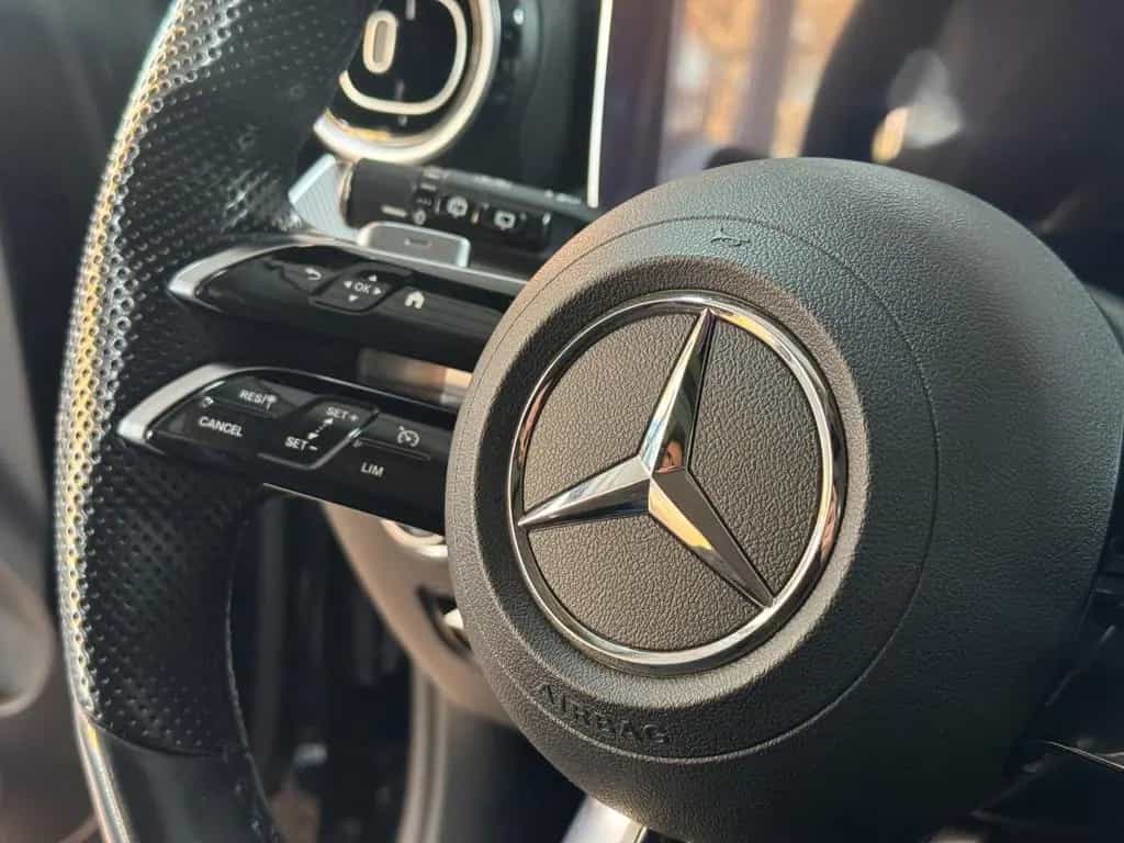 Mercedes-Benz C-Class 200 T 4Matic *AMG*PANO*MBUX*AHK 03/2022-photo-41