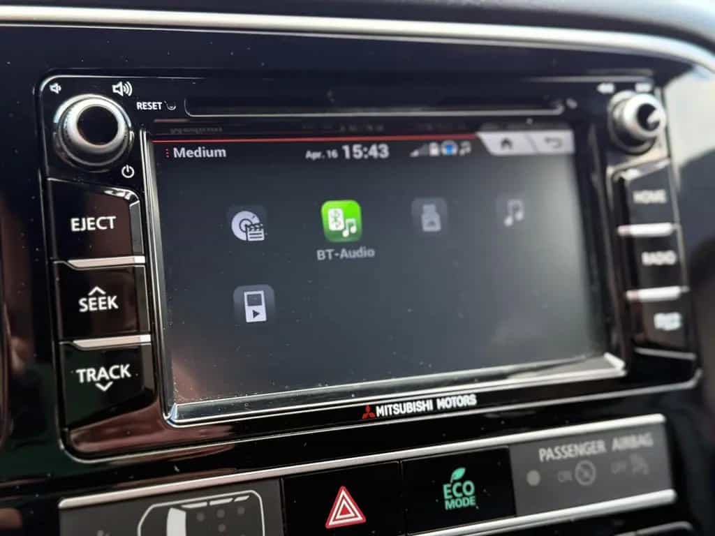 Mitsubishi Outlander 2.0CVT Active+ I LED I KAM I AHK 07/2019-photo-34