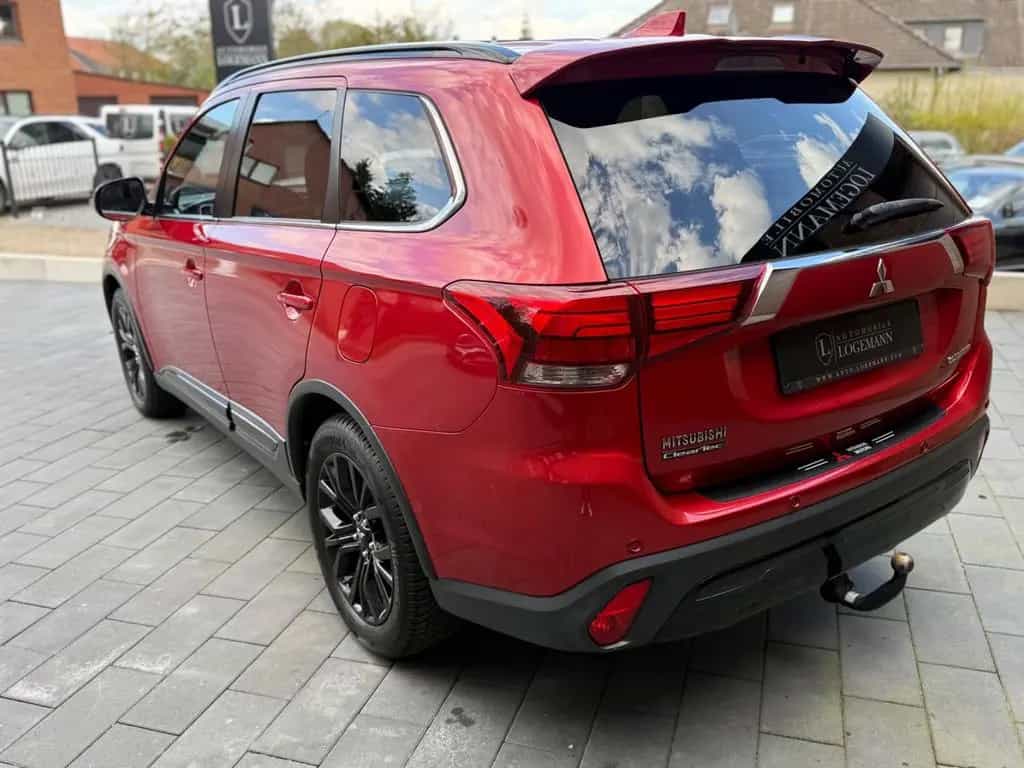 Mitsubishi Outlander 2.0CVT Active+ I LED I KAM I AHK 07/2019-photo-4