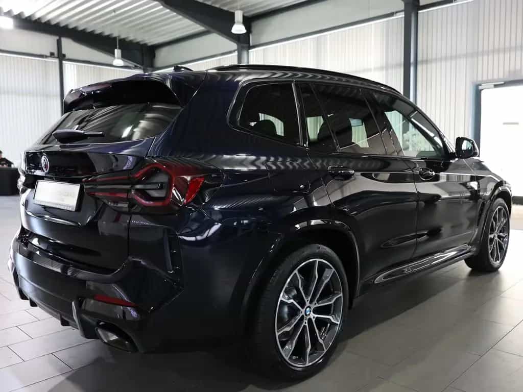 BMW X3 xDrive 20d M-SPORTPAKET SHADOW / PANORAMA 01/2023-photo-10