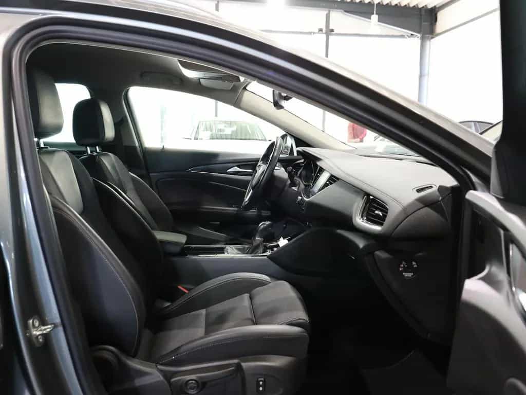 Opel Insignia ST 1.6 D BUSINESS INNOVATION / LED / 10/2019-photo-20