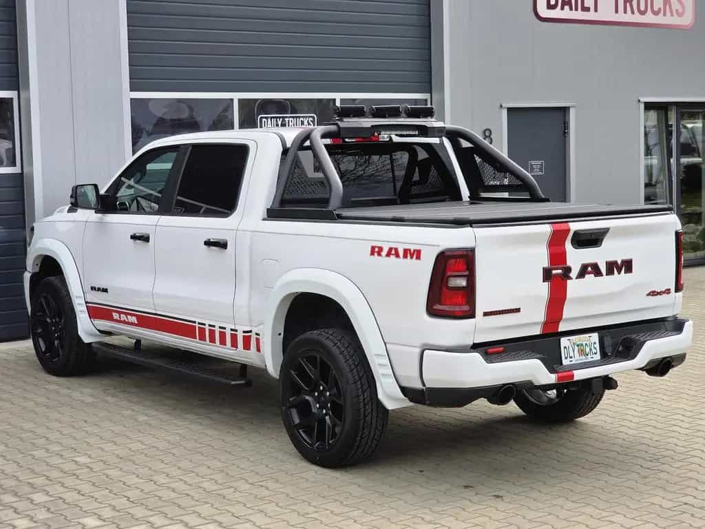 Dodge RAM 1500 3.0T 4x4 Bighorn Night Kamera LED PDC 09/2024-photo-10