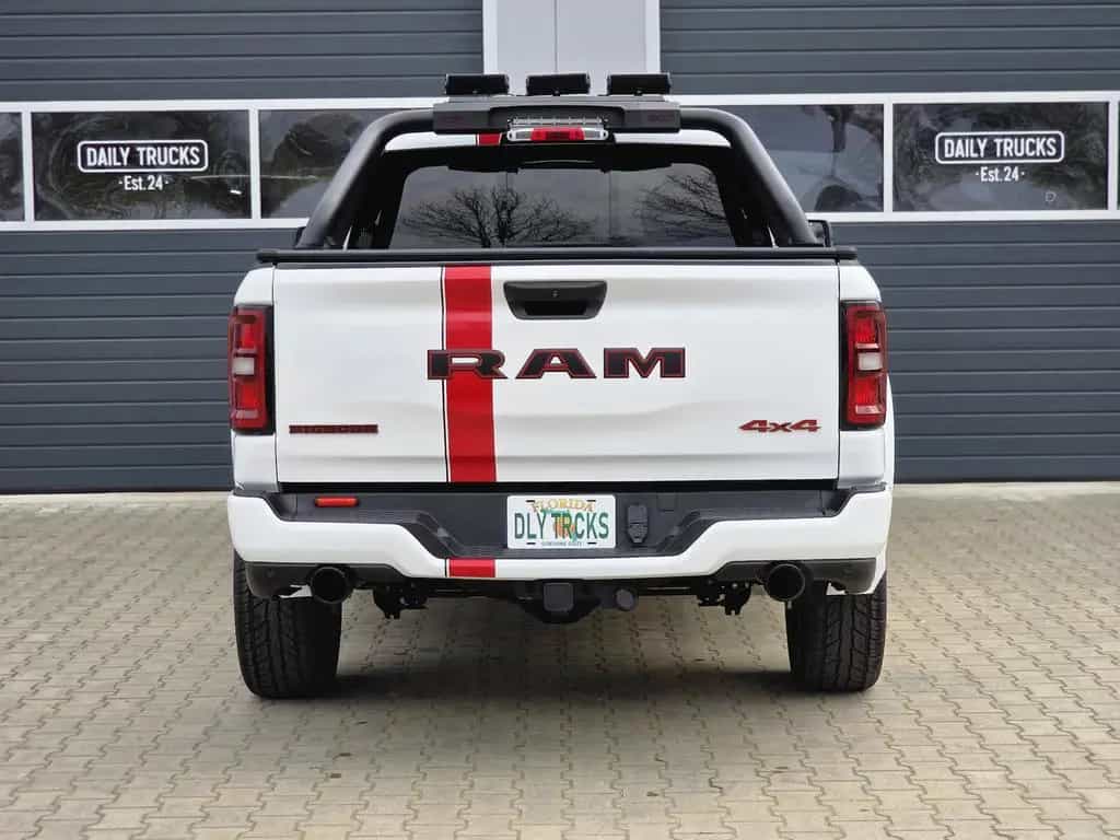 Dodge RAM 1500 3.0T 4x4 Bighorn Night Kamera LED PDC 09/2024-photo-12