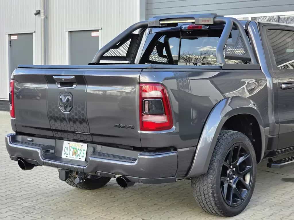 Dodge RAM 1500 5.7 4x4 Bighorn Pano 12´´ LED Rollbar 02/2021-photo-12