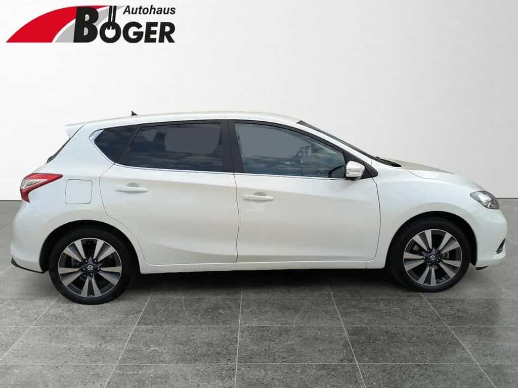 Nissan Pulsar 1,2 N-Connecta *360° SHZ NAVI* 04/2018-photo-2