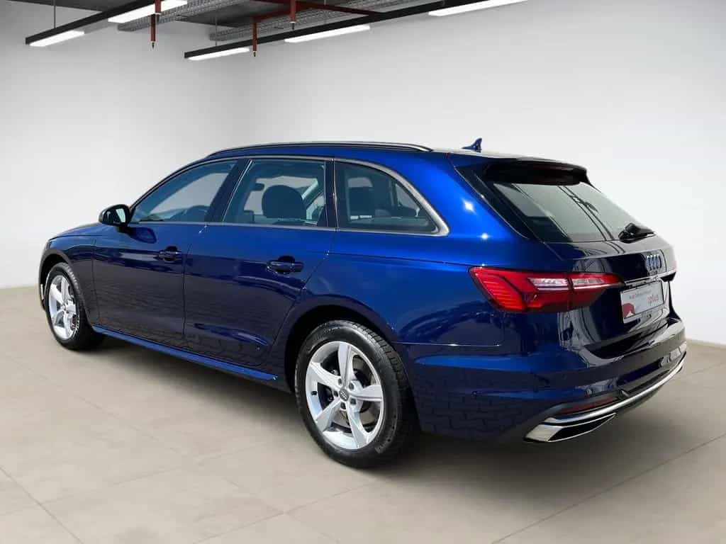 Audi A4 Avant 35 TFSI advanced AHK Ambientebel. 01/2020-photo-4