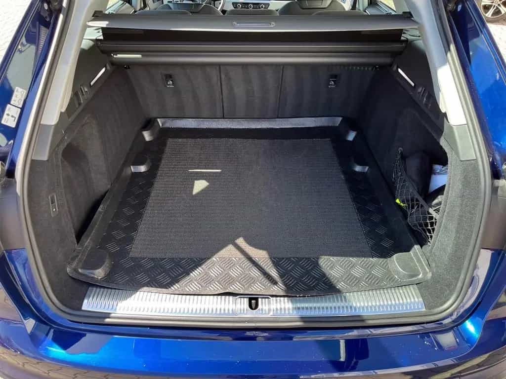 Audi A4 Avant 35 TFSI advanced AHK Ambientebel. 01/2020-photo-7