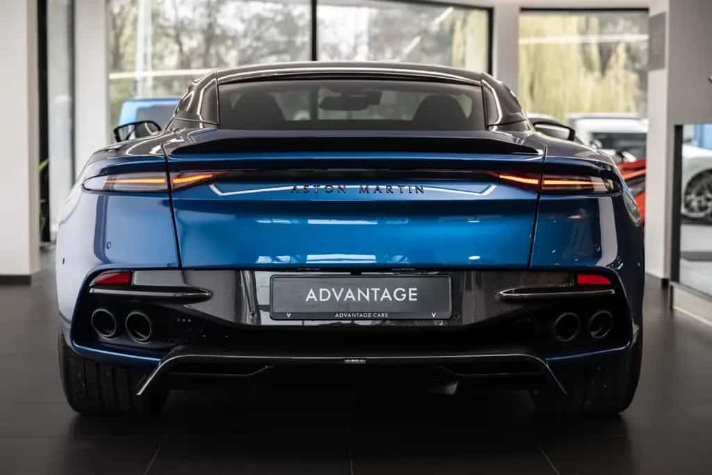 Aston Martin DBS /V12/B&O/Carbon/360 10/2023-photo-2