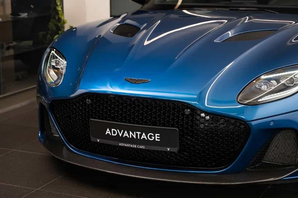Aston Martin DBS /V12/B&O/Carbon/360 10/2023-photo-29