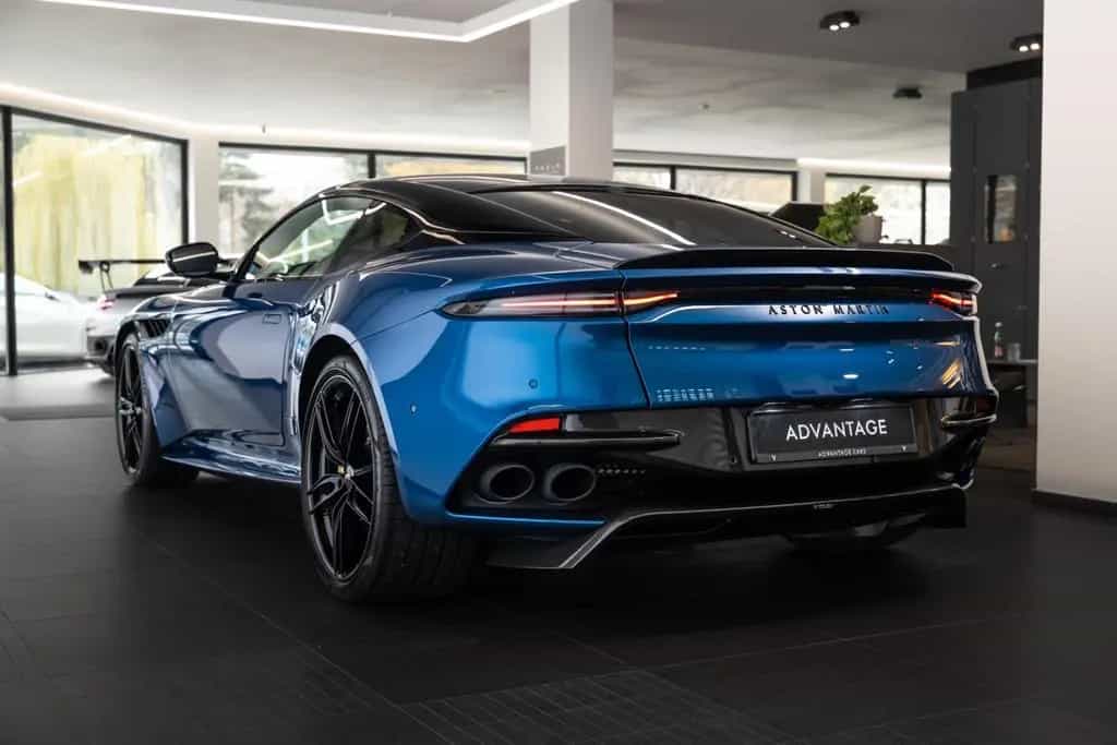 Aston Martin DBS /V12/B&O/Carbon/360 10/2023-photo-3