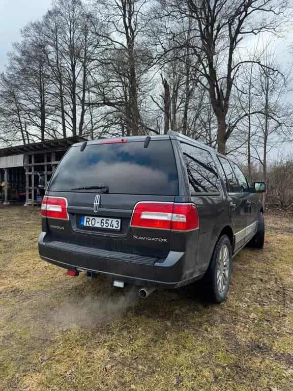 Lincoln Navigator 04/2007-photo-3