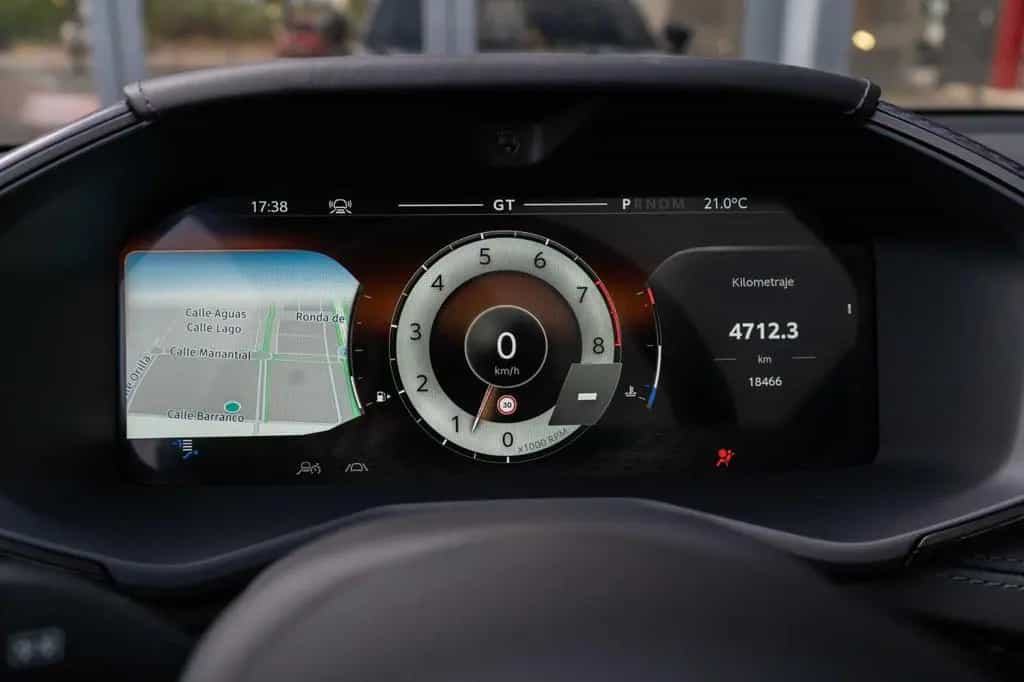 Aston Martin DBX 4.0 V8 DBX707 01/2025-photo-9