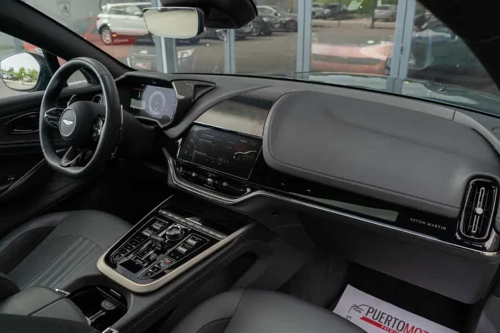 Aston Martin DBX 4.0 V8 DBX707 01/2025-photo-22