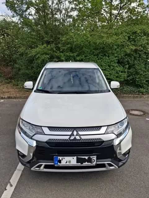 Mitsubishi Outlander 2.0 Benziner ClearTec 2WD - 03/2021-photo-0