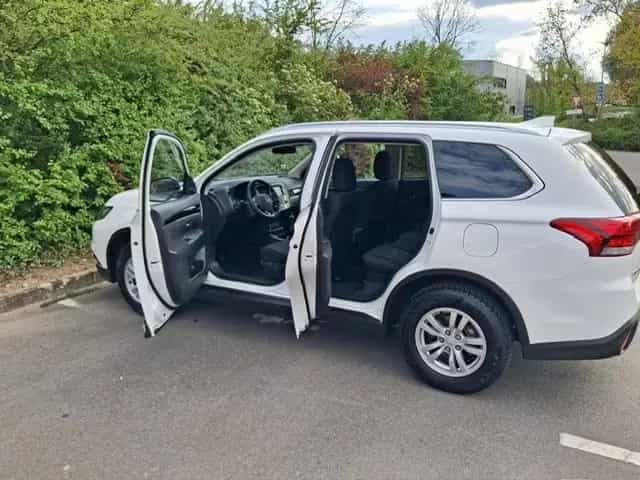 Mitsubishi Outlander 2.0 Benziner ClearTec 2WD - 03/2021-photo-8