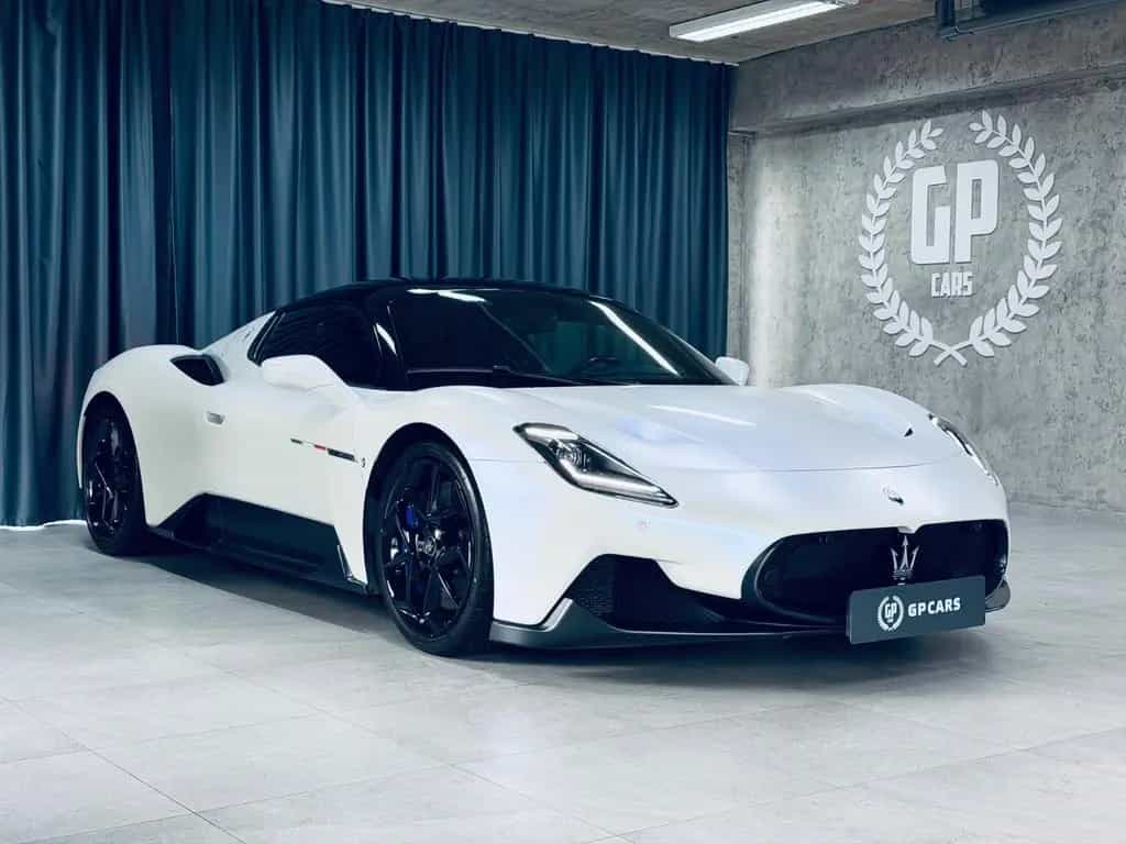 Maserati MC20 NOVITEC Bianco Audace Lift Carbon Keramik 11/2021-photo-1