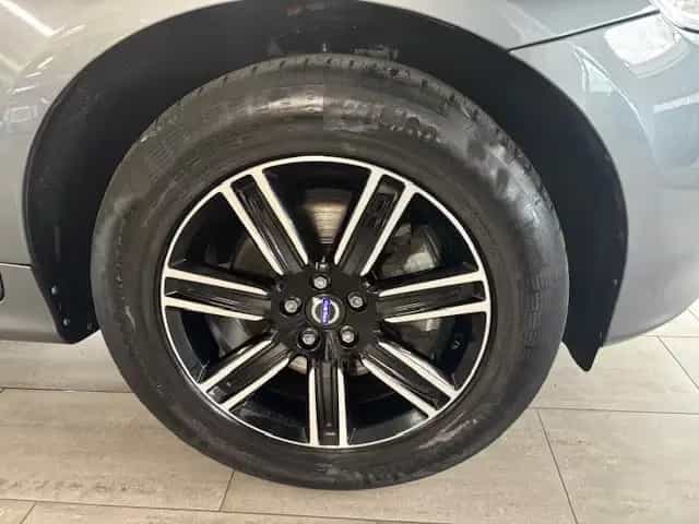 Volvo XC 60 XC60 Summum 2WD AUTOMATIK 03/2017-photo-4