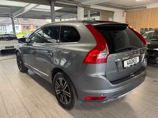 Volvo XC 60 XC60 Summum 2WD AUTOMATIK 03/2017-photo-8