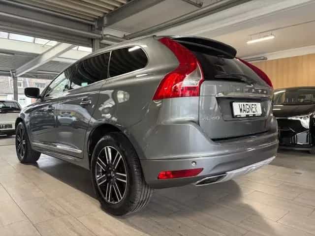 Volvo XC 60 XC60 Summum 2WD AUTOMATIK 03/2017-photo-9