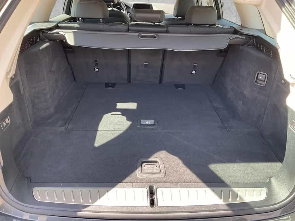 BMW 520 d Touring Aut Sport Line Navi LED SHZ KLimaa 08/2019-photo-13
