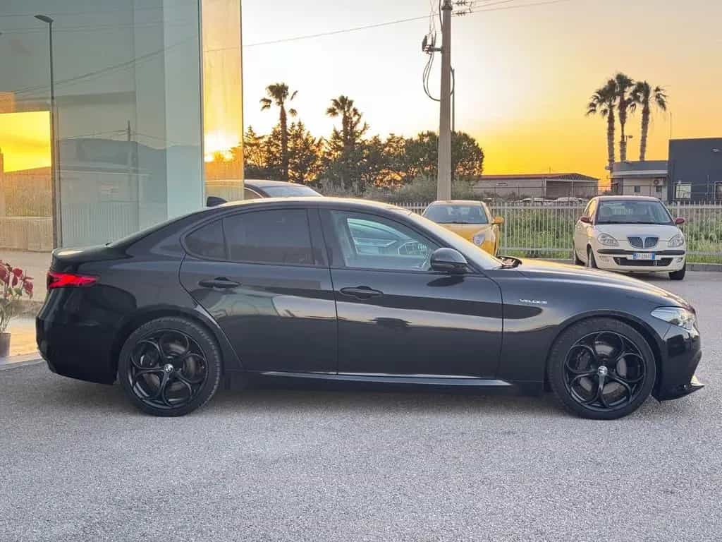 Alfa Romeo Giulia 2.2 Turbodiesel 210 CV AT8 AWD 02/2017-photo-0