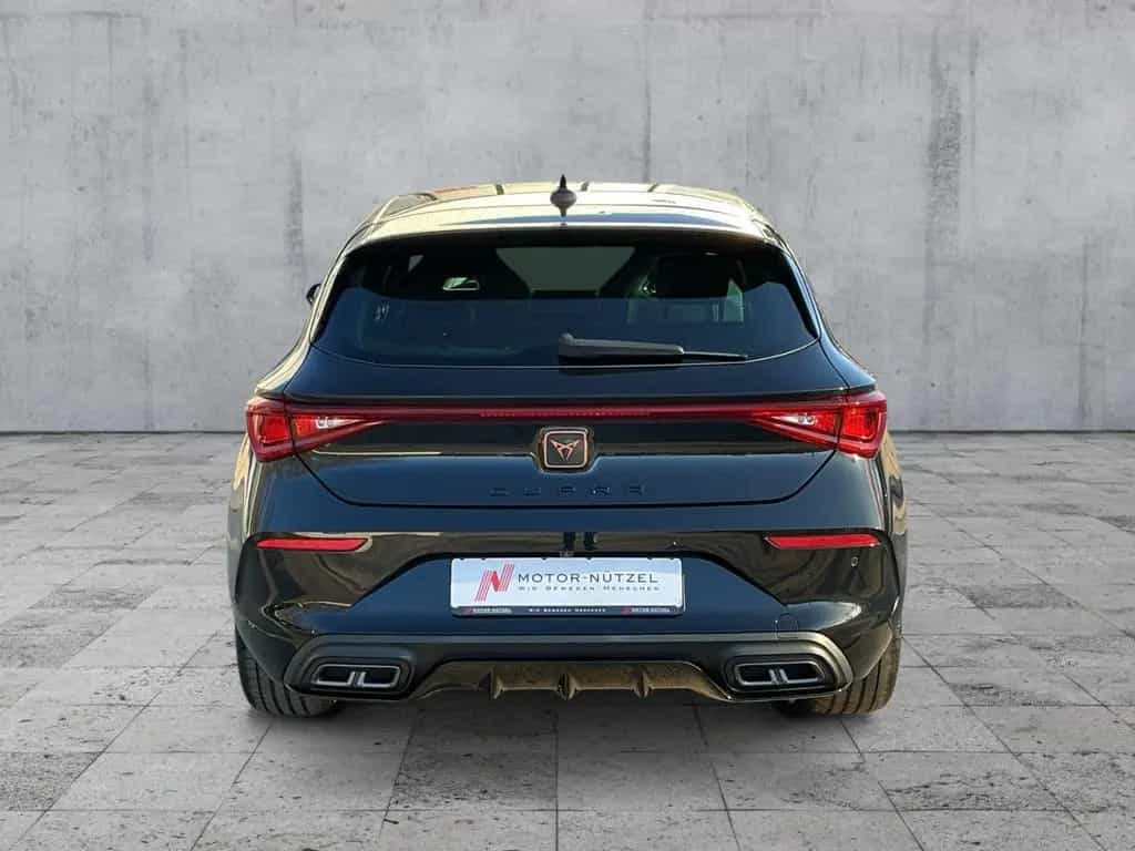 Cupra Leon 1.5 eTSI DSG LED+NAV+APP+ACC+SHZ+RFK+VC+18" 05/2023-photo-4