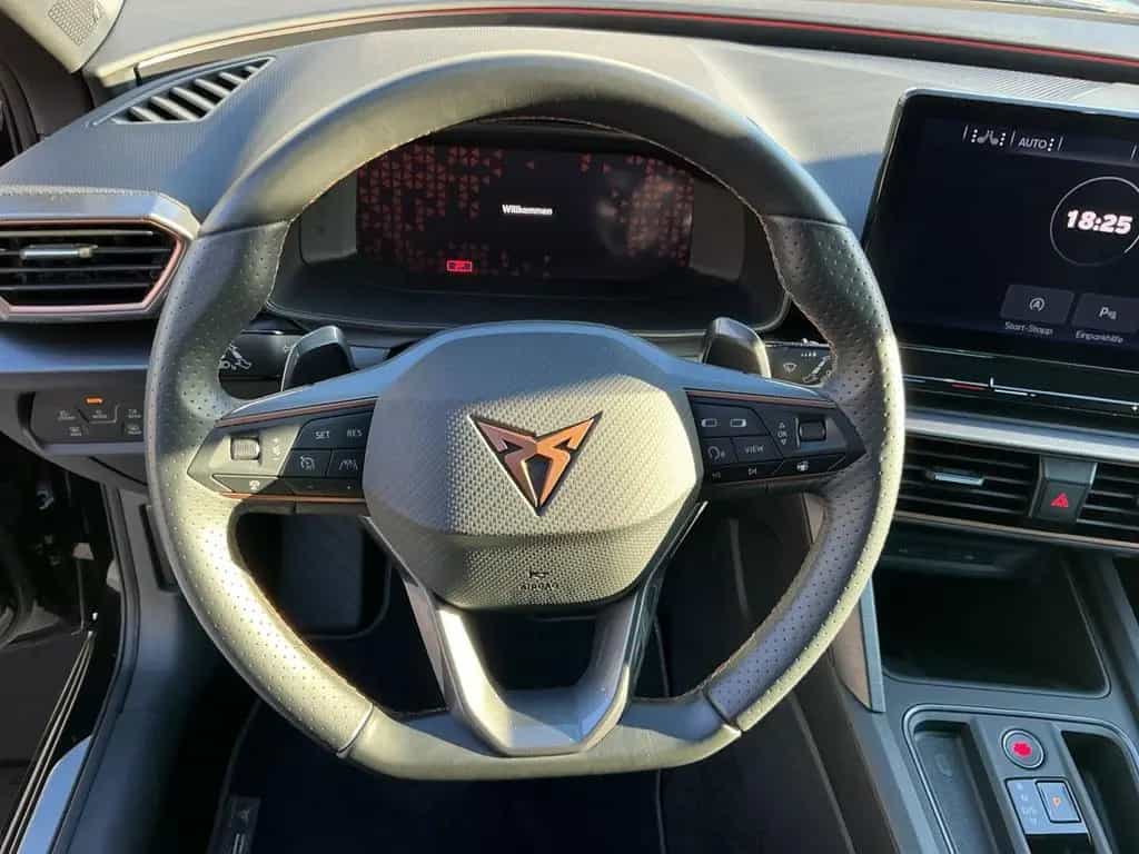 Cupra Leon 1.5 eTSI DSG LED+NAV+APP+ACC+SHZ+RFK+VC+18" 05/2023-photo-9