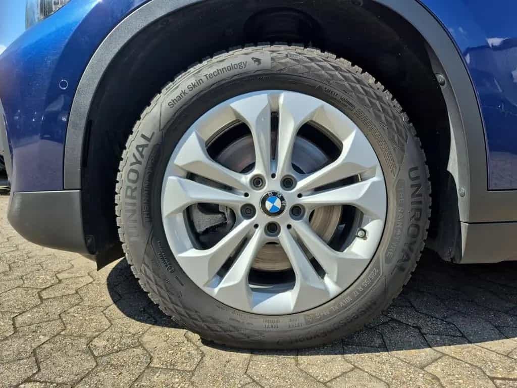 BMW X1 xDrive 20 d Advantage AHK Nav LED CarPlay 03/2020-photo-12