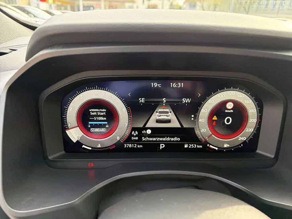 Nissan Qashqai 1.3 Klimaaut.|Kamera|NAVI|SHZ|CarPlay 07/2021-photo-19
