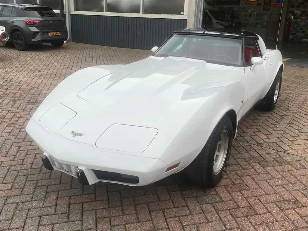 Corvette C3 sehr schöne C3 wenig Meilen und 2 Vorbesitzer 07/1979-photo-0