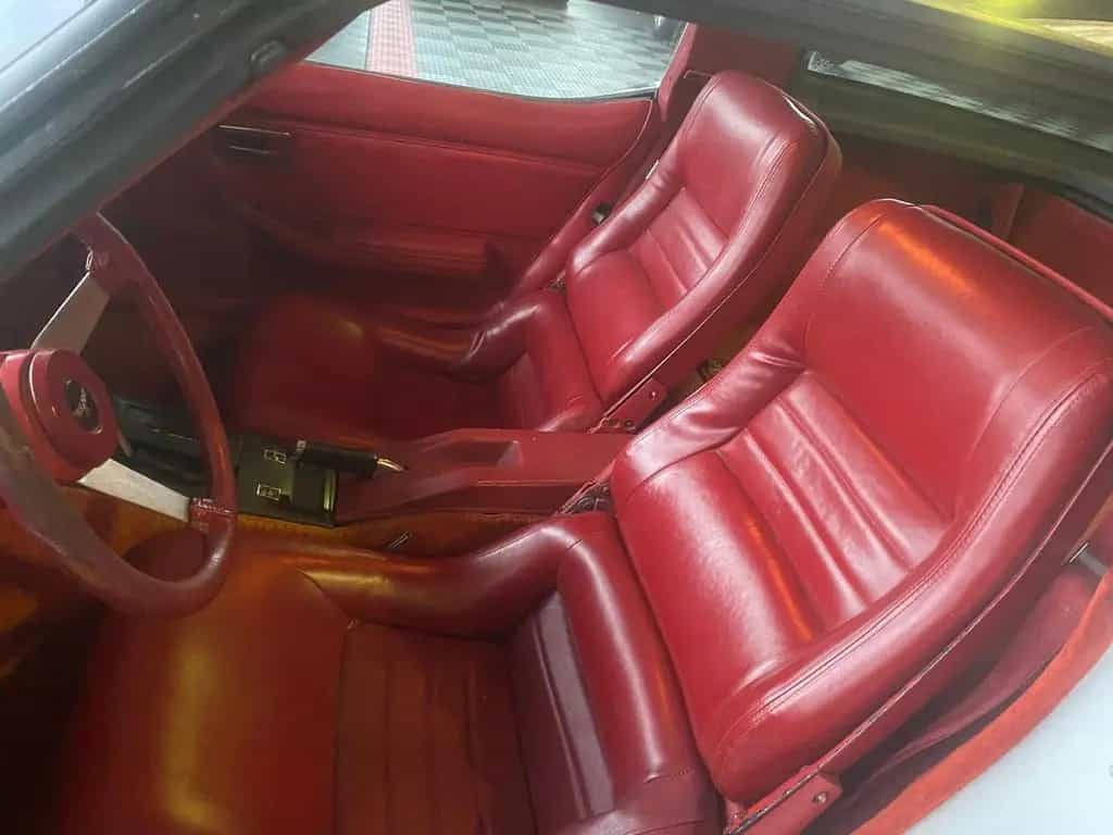 Corvette C3 sehr schöne C3 wenig Meilen und 2 Vorbesitzer 07/1979-photo-12
