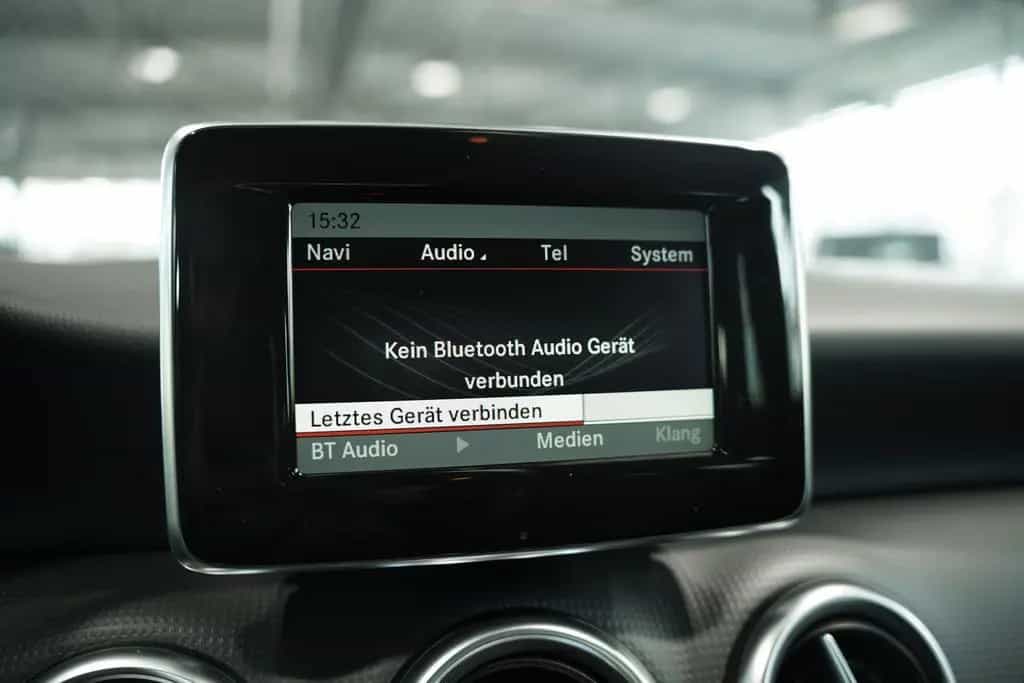 Mercedes-Benz A-Class 200 7G-Tr. *Distronic+ *AHK *Memory *Bi-Xenon 01/2015-photo-30