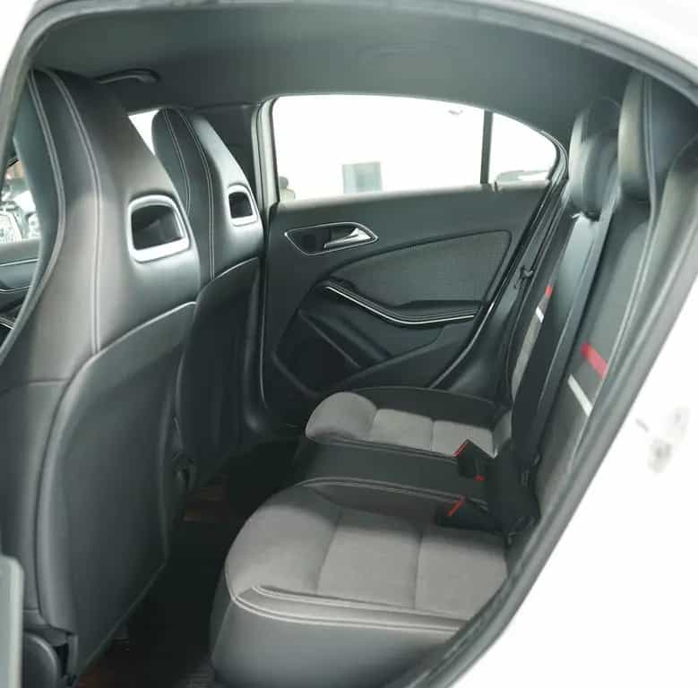 Mercedes-Benz A-Class 200 7G-Tr. *Distronic+ *AHK *Memory *Bi-Xenon 01/2015-photo-33