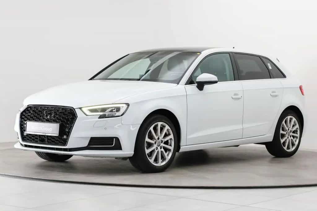 Audi A3 Sportback 35 TFSI S tronic PDC SHZ ACC Navi 11/2018-photo-2
