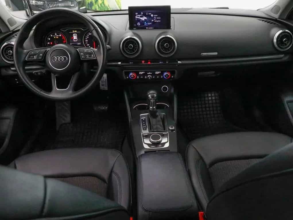Audi A3 Sportback 35 TFSI S tronic PDC SHZ ACC Navi 11/2018-photo-28