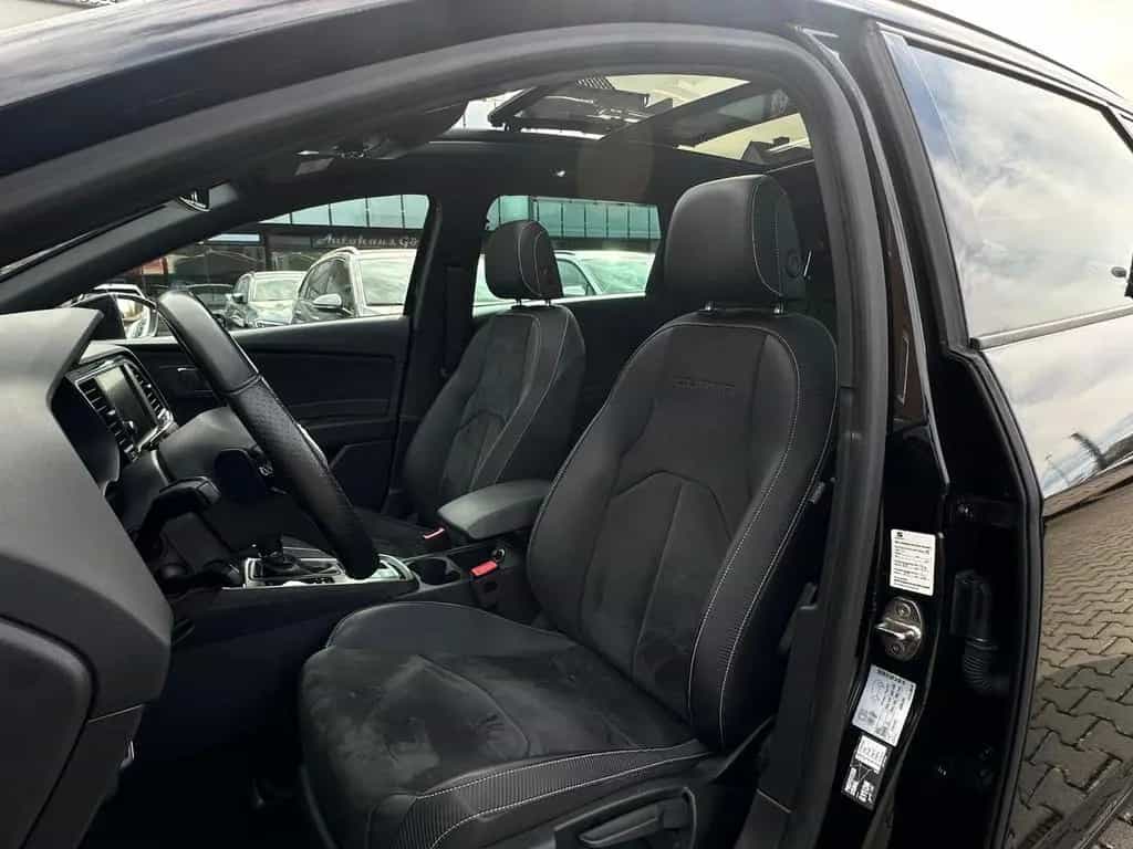 Seat Leon ST Cupra 300 4Drive *PANO*KEYLESS*DCC 03/2017-photo-11