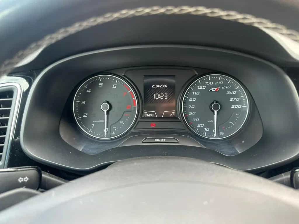 Seat Leon ST Cupra 300 4Drive *PANO*KEYLESS*DCC 03/2017-photo-23