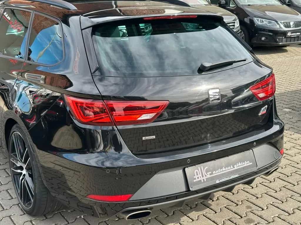 Seat Leon ST Cupra 300 4Drive *PANO*KEYLESS*DCC 03/2017-photo-7