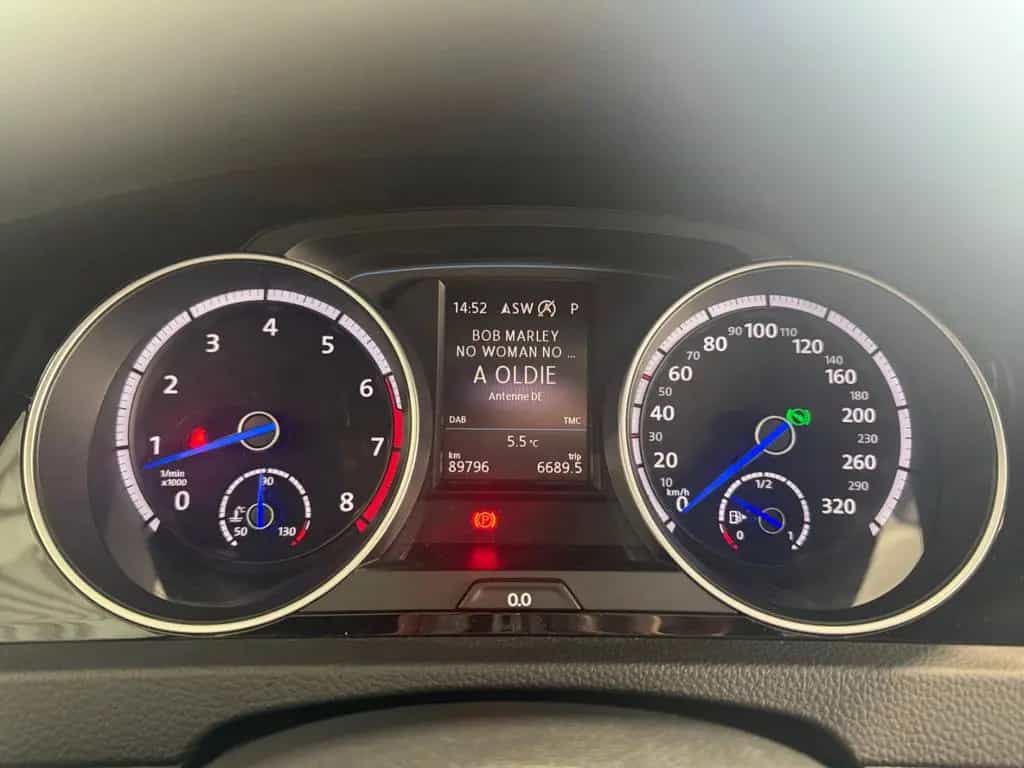 Volkswagen Golf R 2.0 TSI 4M DSG *LED*ACC*Navi*SHZ*PDC v+h* 06/2019-photo-11
